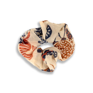 LOBSTERA BEIGE SCRUNCHIE